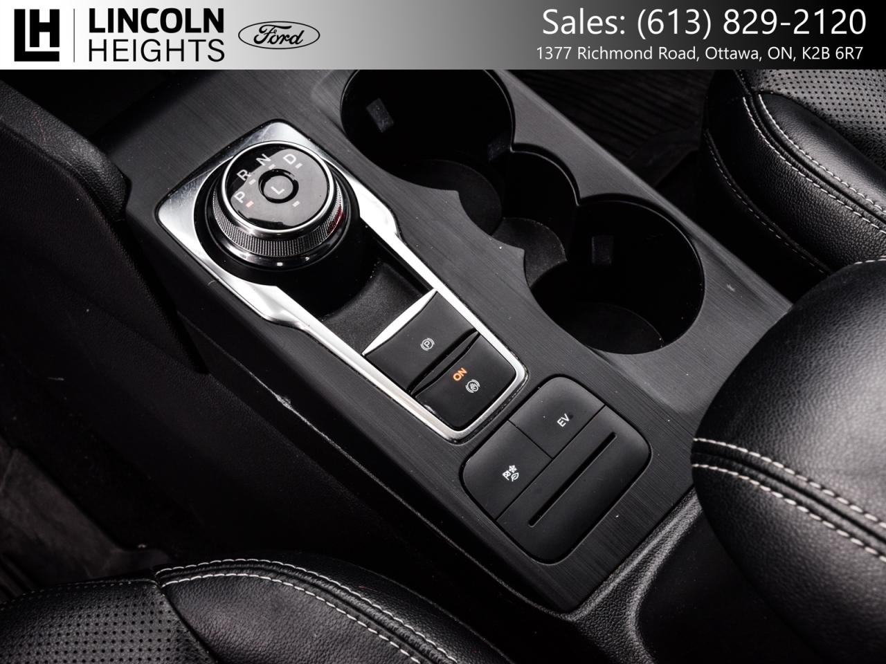 2022 Ford Escape  Photo