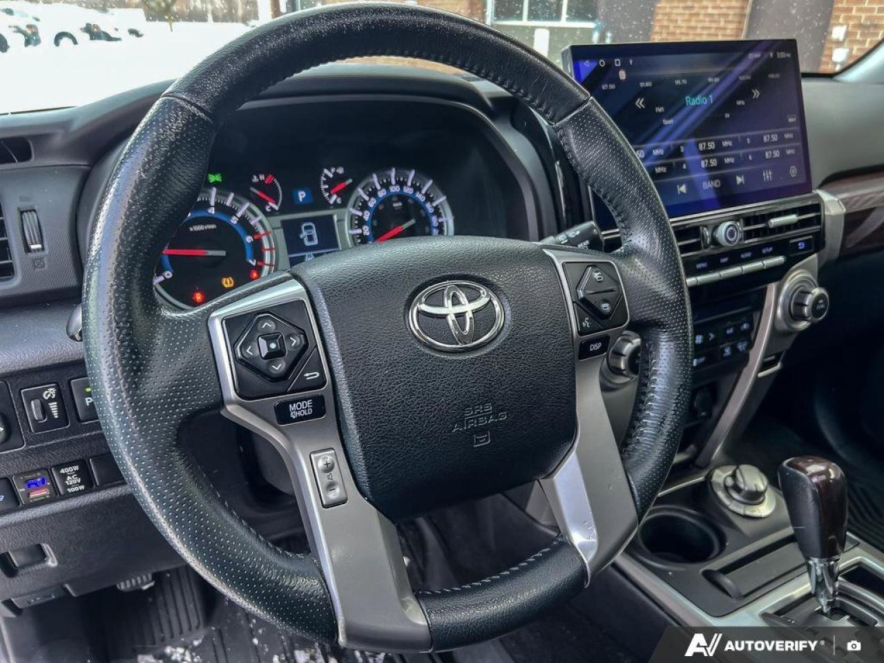 2016 Toyota 4Runner LTD   SUNROOF   BACKUP CAMERA   4WD SUNROOF   BACK Photo