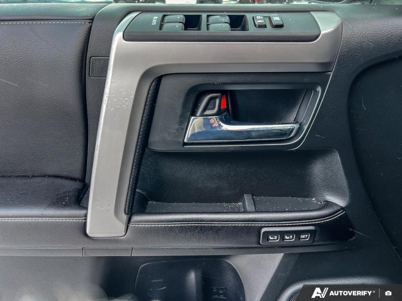 2016 Toyota 4Runner LTD   SUNROOF   BACKUP CAMERA   4WD SUNROOF   BACK Photo