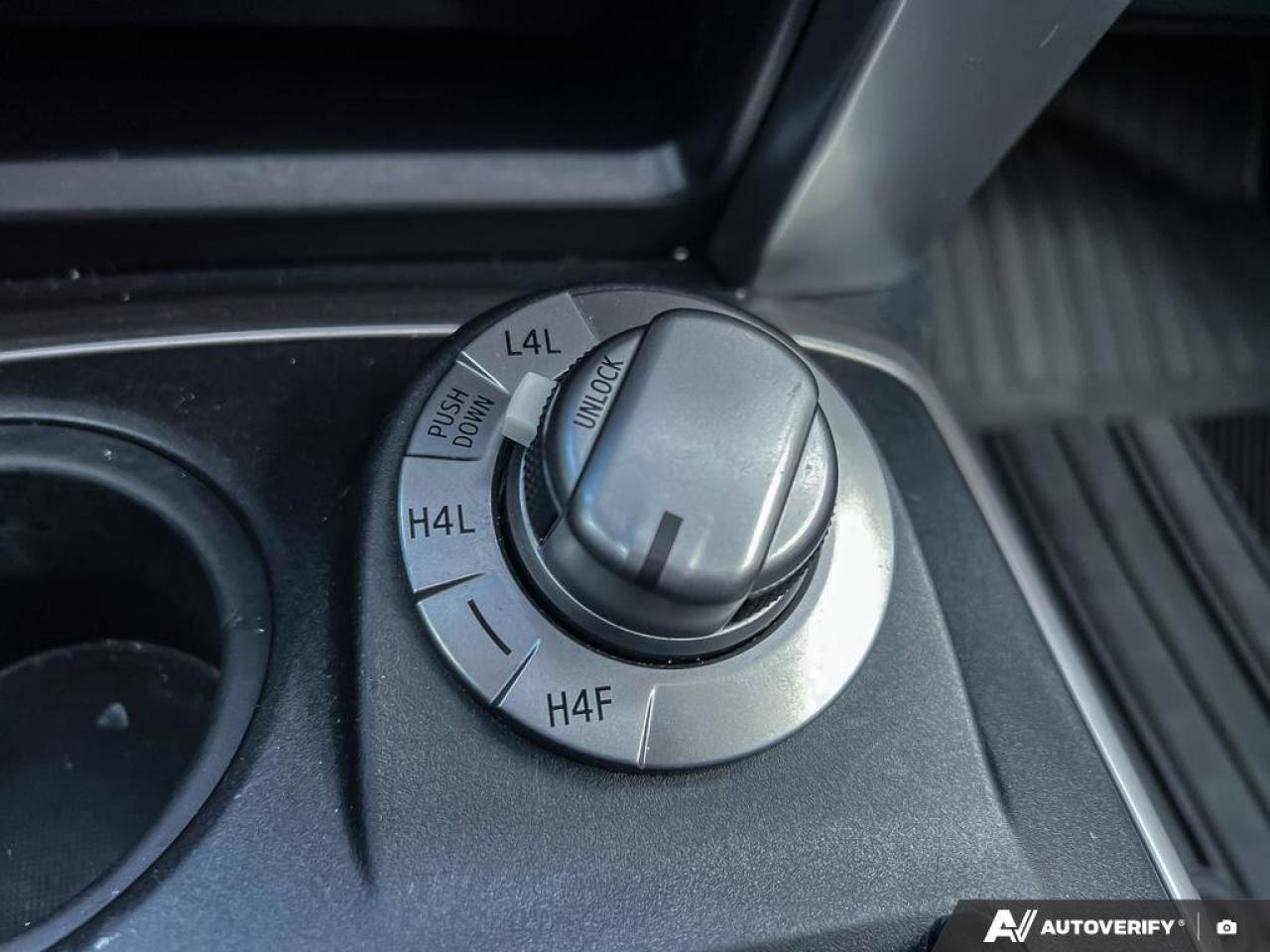 2016 Toyota 4Runner LTD   SUNROOF   BACKUP CAMERA   4WD SUNROOF   BACK Photo