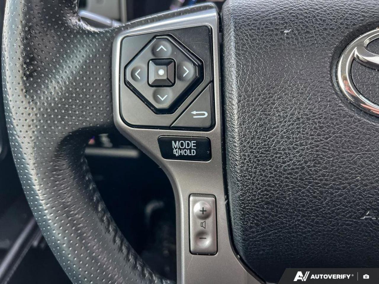 2016 Toyota 4Runner LTD   SUNROOF   BACKUP CAMERA   4WD SUNROOF   BACK Photo