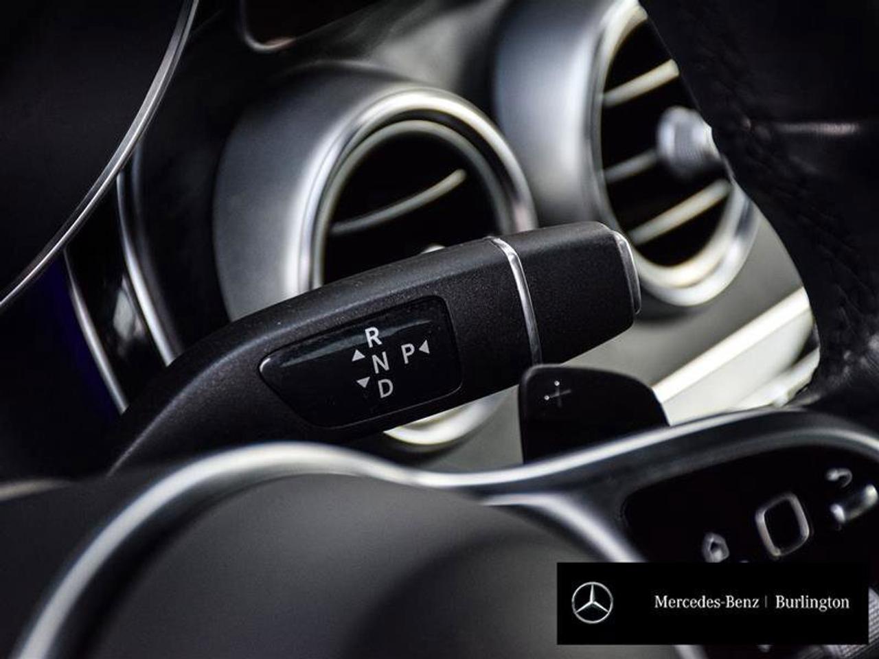 2022 Mercedes-Benz GLC GLC 300 Photo4