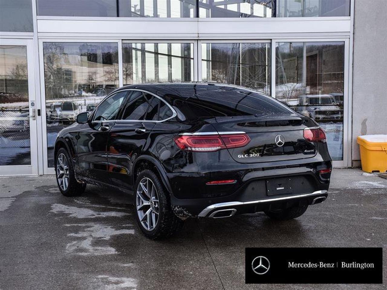 2022 Mercedes-Benz GLC GLC 300 Photo