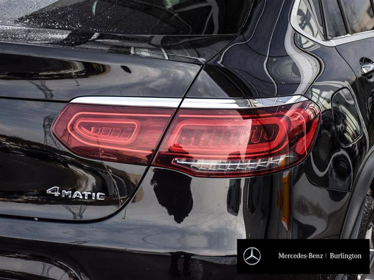 2022 Mercedes-Benz GLC GLC 300 Photo