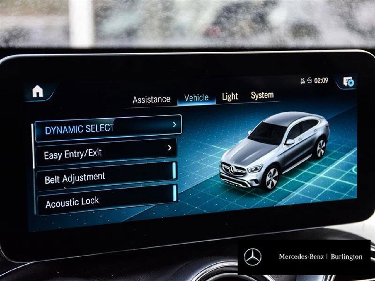 2022 Mercedes-Benz GLC GLC 300 Photo