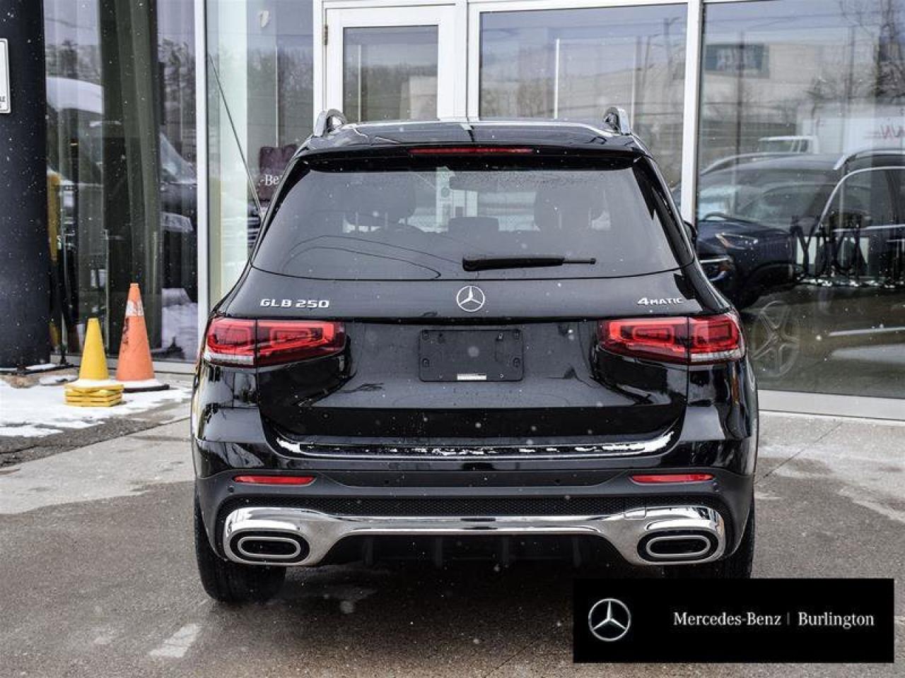 2022 Mercedes-Benz GLB GLB 250 Photo