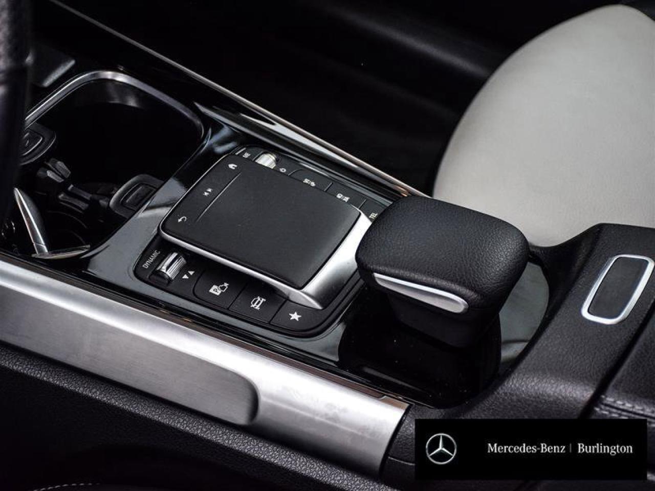 2022 Mercedes-Benz GLB GLB 250 Photo