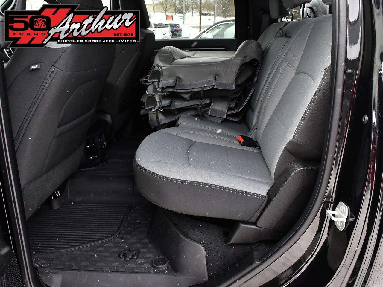 2023 RAM 2500 Big Horn Crew Cab 4x4 Photo