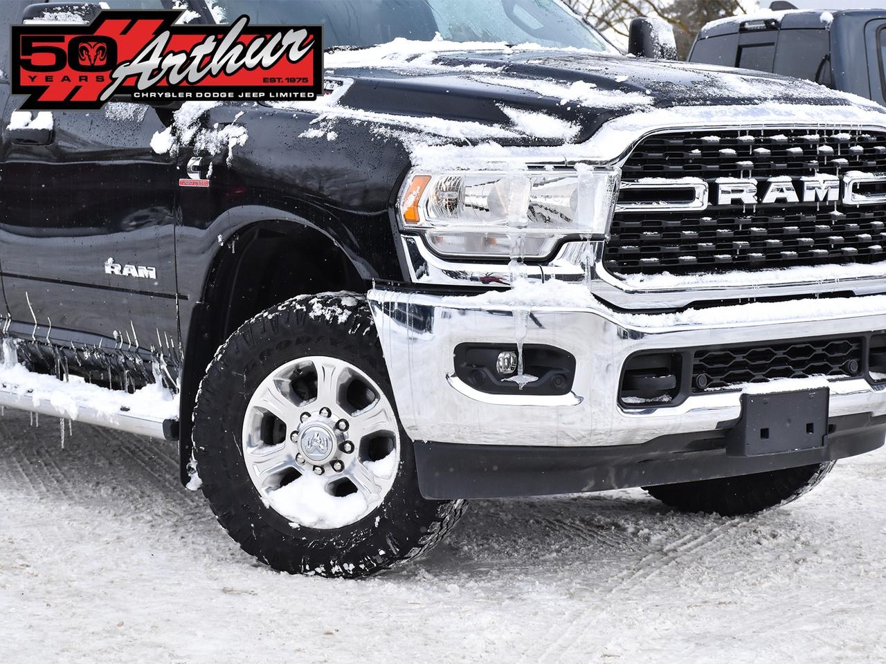 2023 RAM 2500 Big Horn Crew Cab 4x4 Photo