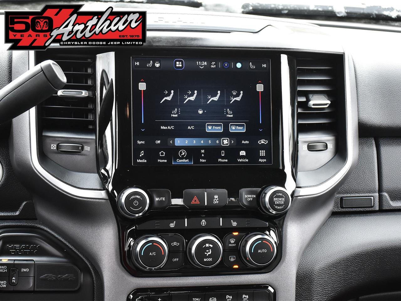 2023 RAM 2500 Big Horn Crew Cab 4x4 Photo