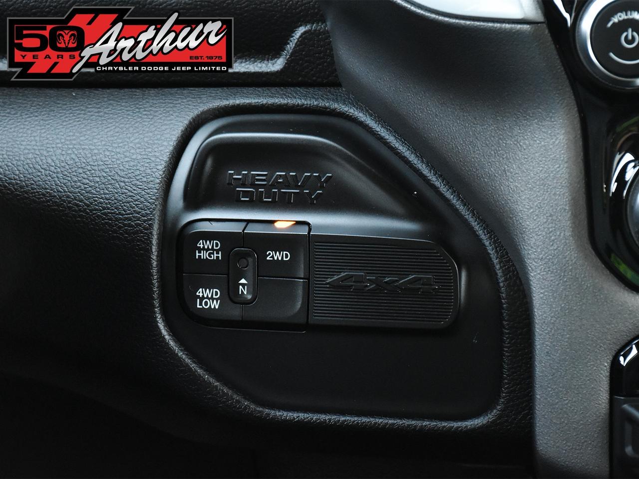 2023 RAM 2500 Big Horn Crew Cab 4x4 Photo