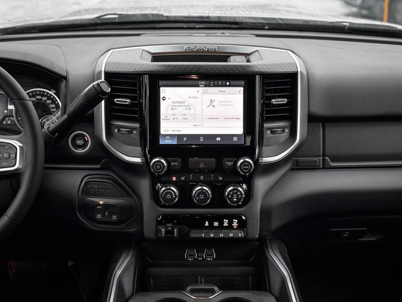 2025 RAM 2500 Big Horn   CREW   ARCTIC PLOW   HEMI   LEVEL 2   R Photo