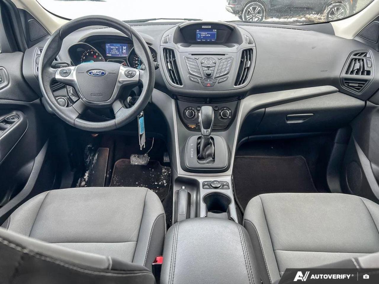 2015 Ford Escape SE   REVERSE CAMERA   VOICE ACT. SYSTEM REVERSE CA Photo