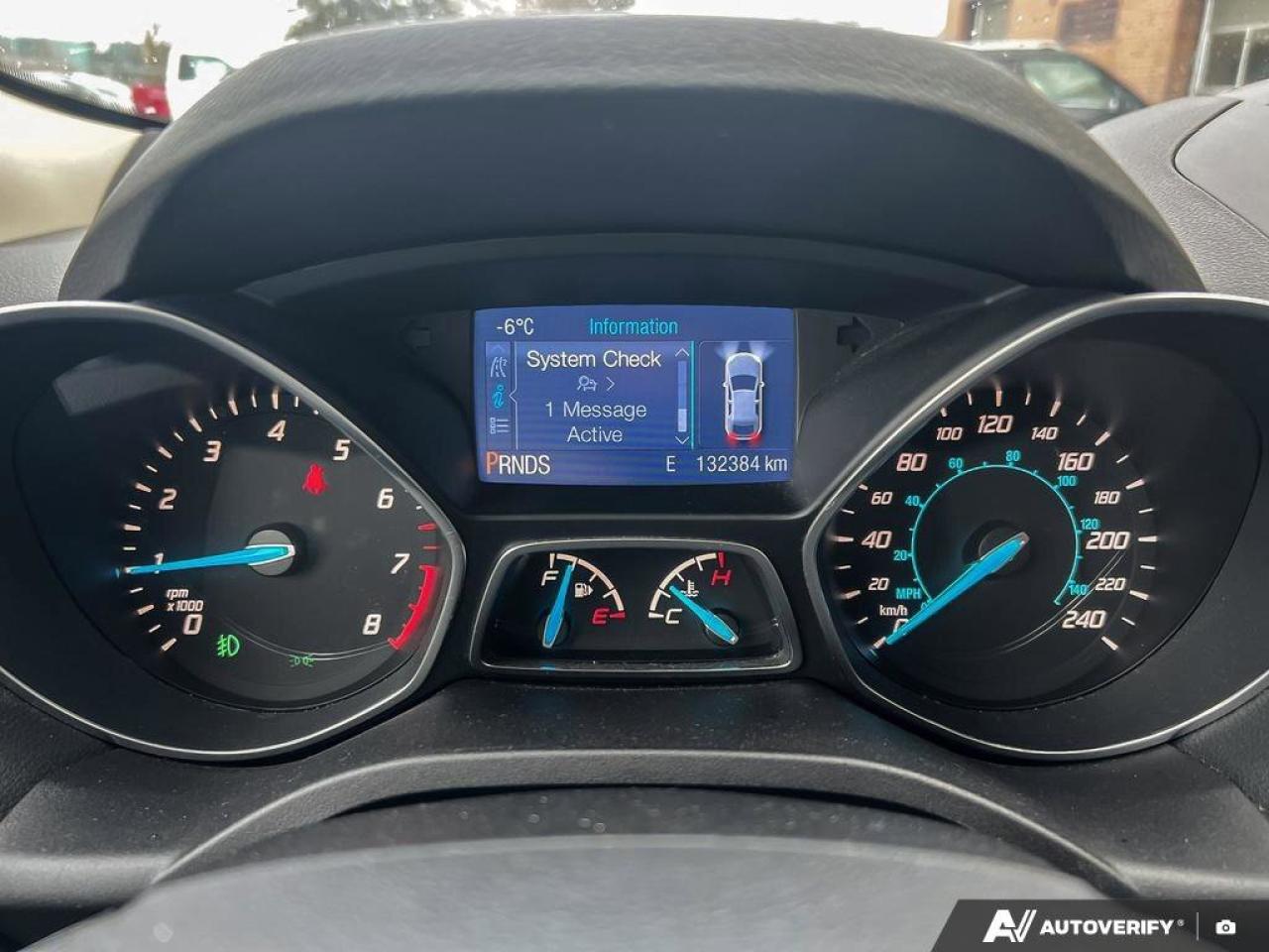 2015 Ford Escape SE   REVERSE CAMERA   VOICE ACT. SYSTEM REVERSE CA Photo