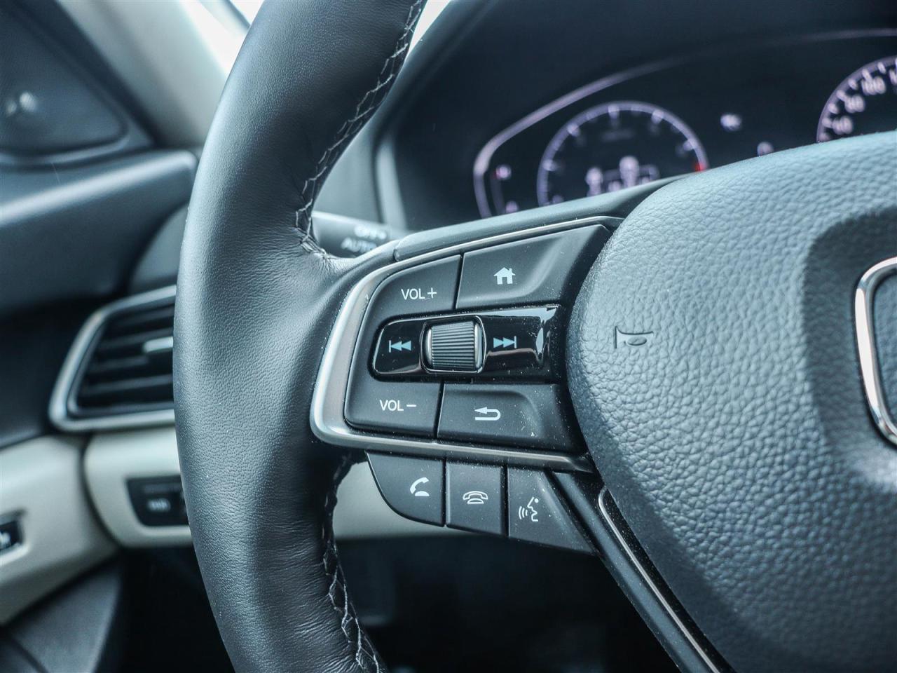 2022 Honda Accord Touring LEATHER NAVI SUNROOF Photo