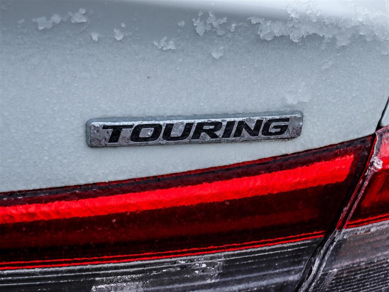 2022 Honda Civic TOURING LEATHER NAVI SUNROOF Photo