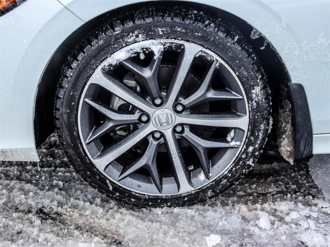 2022 Honda Civic TOURING LEATHER NAVI SUNROOF Photo