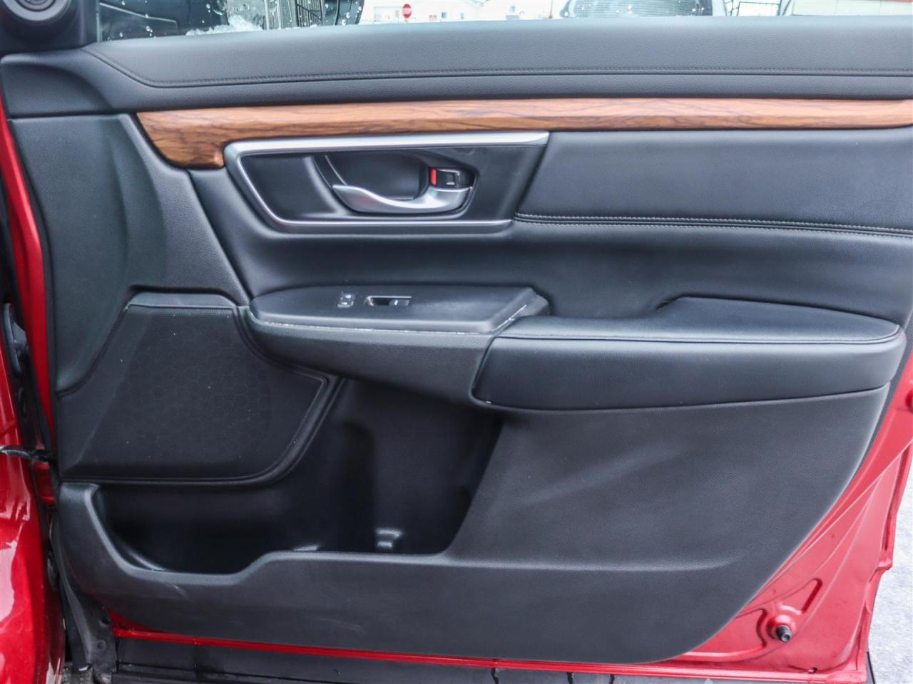 2021 Honda CR-V Touring LEATHER NAVI SUNROOF Photo