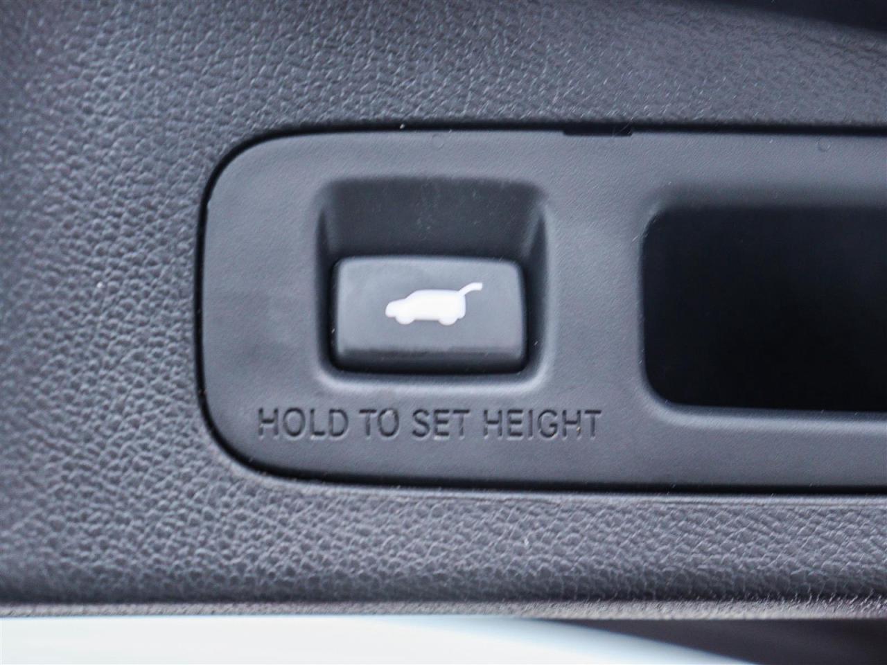 2021 Honda CR-V Touring LEATHER NAVI SUNROOF Photo