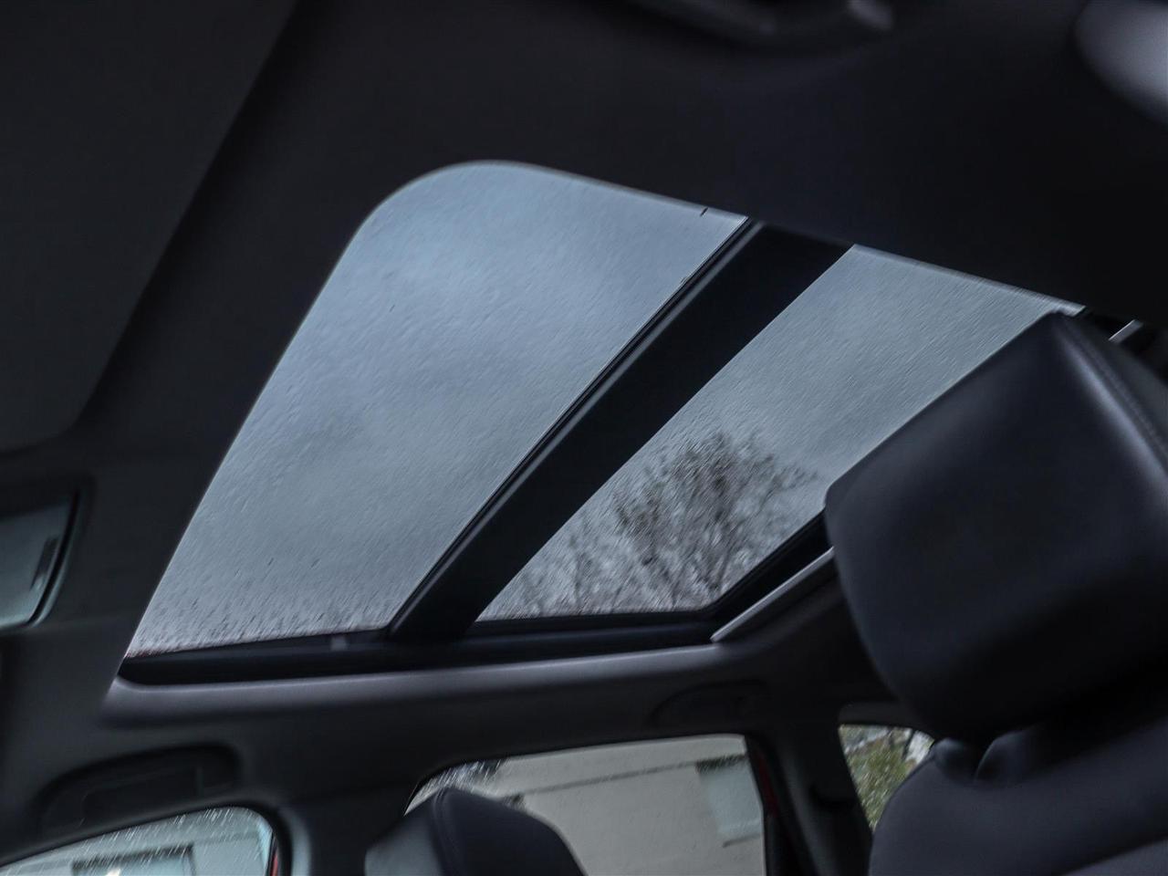 2021 Honda CR-V Touring LEATHER NAVI SUNROOF Photo