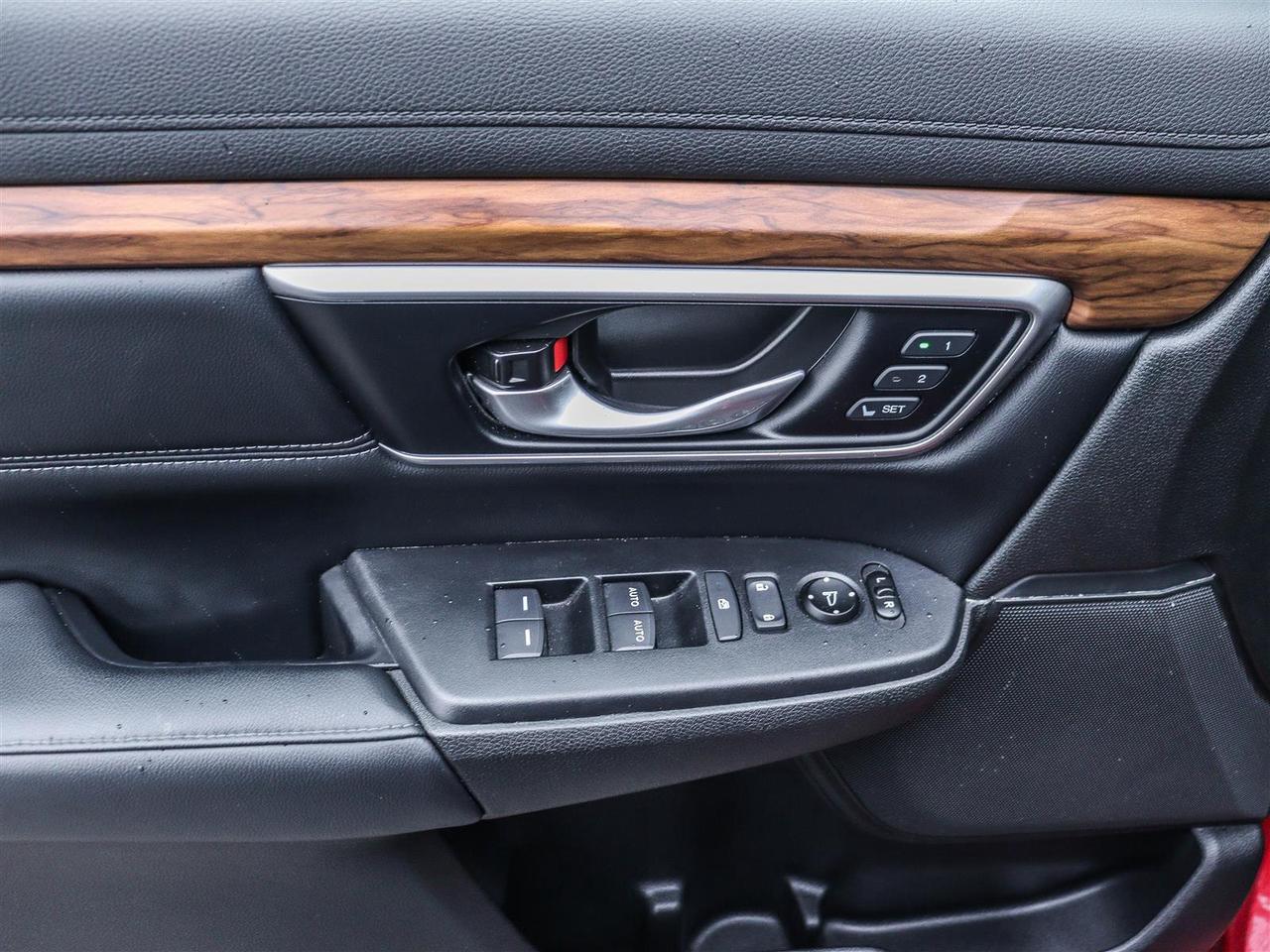 2021 Honda CR-V Touring LEATHER NAVI SUNROOF Photo