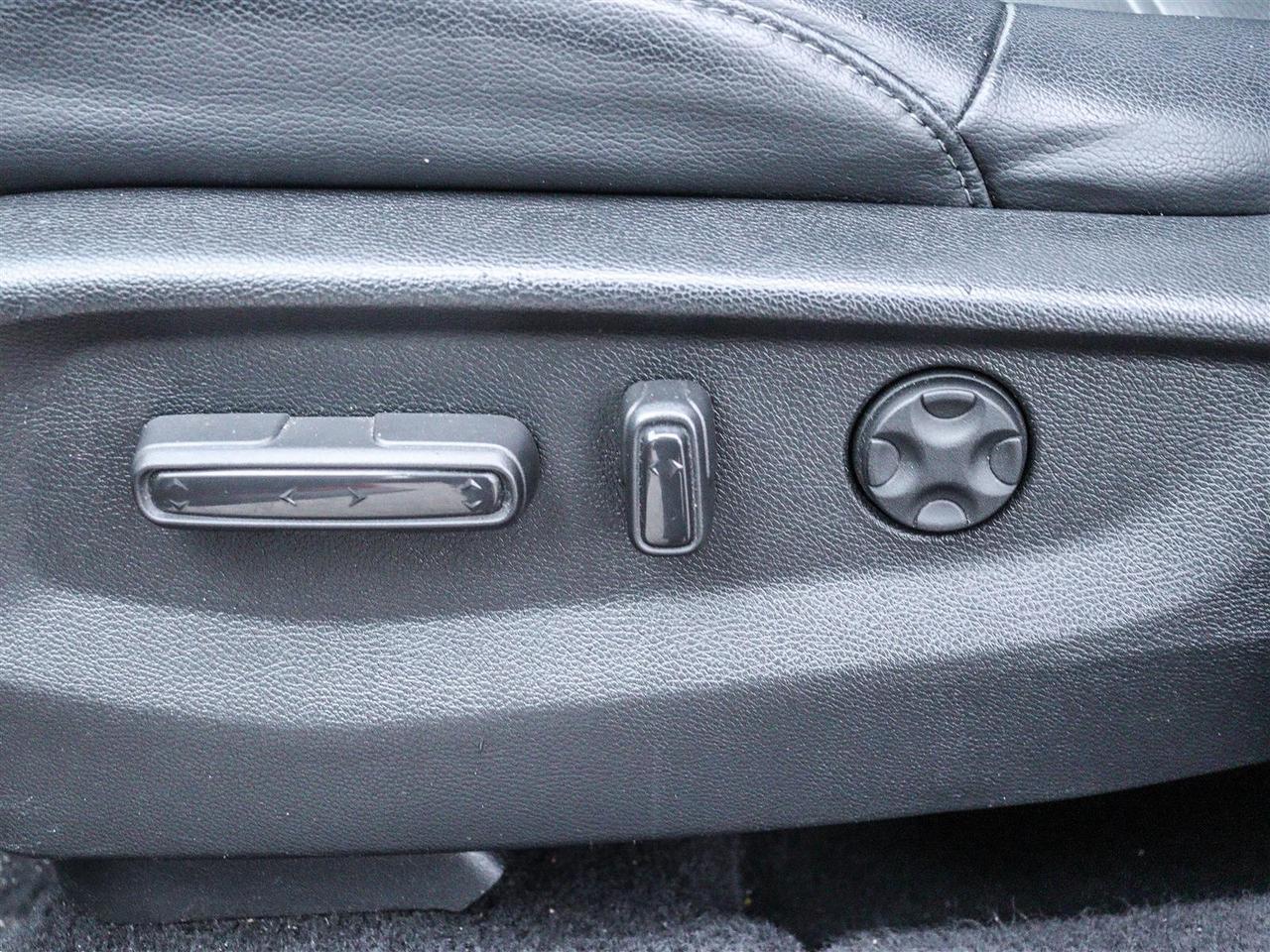 2021 Honda CR-V Touring LEATHER NAVI SUNROOF Photo