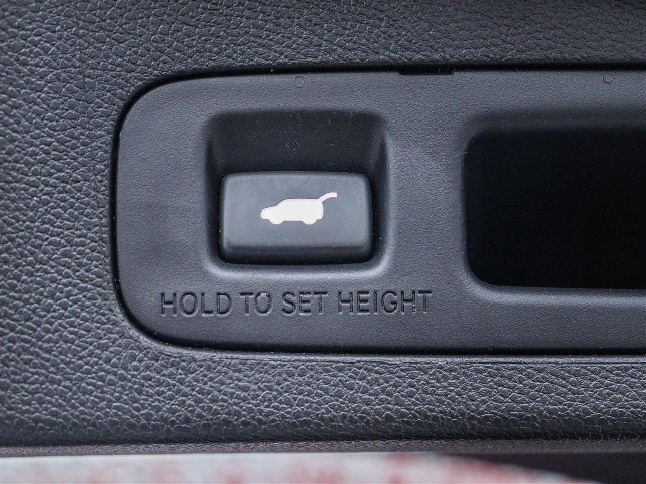 2021 Honda CR-V Touring LEATHER NAVI SUNROOF Photo