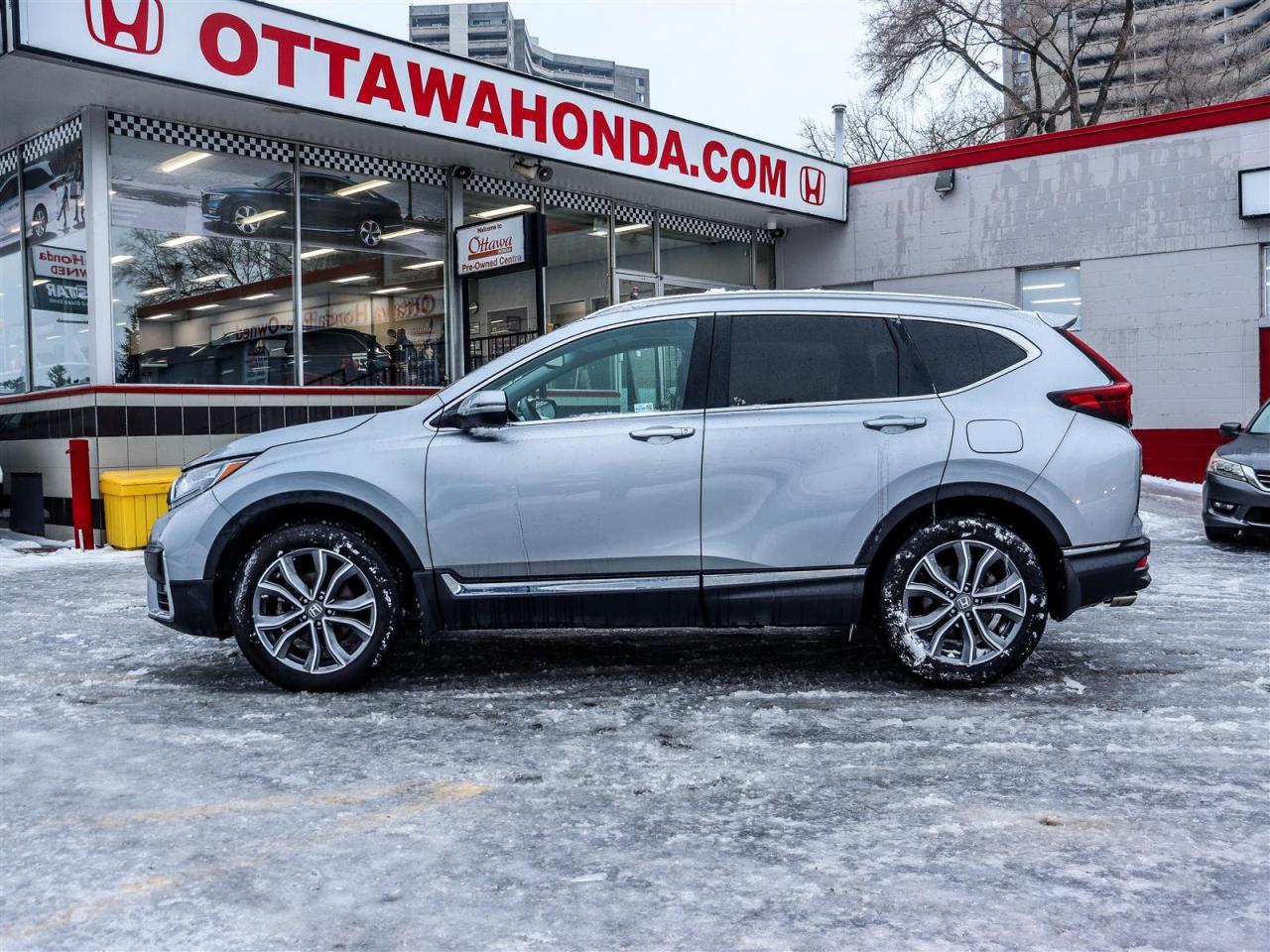 2020 Honda CR-V Touring LEATHER NAVI SUNROOF Photo4