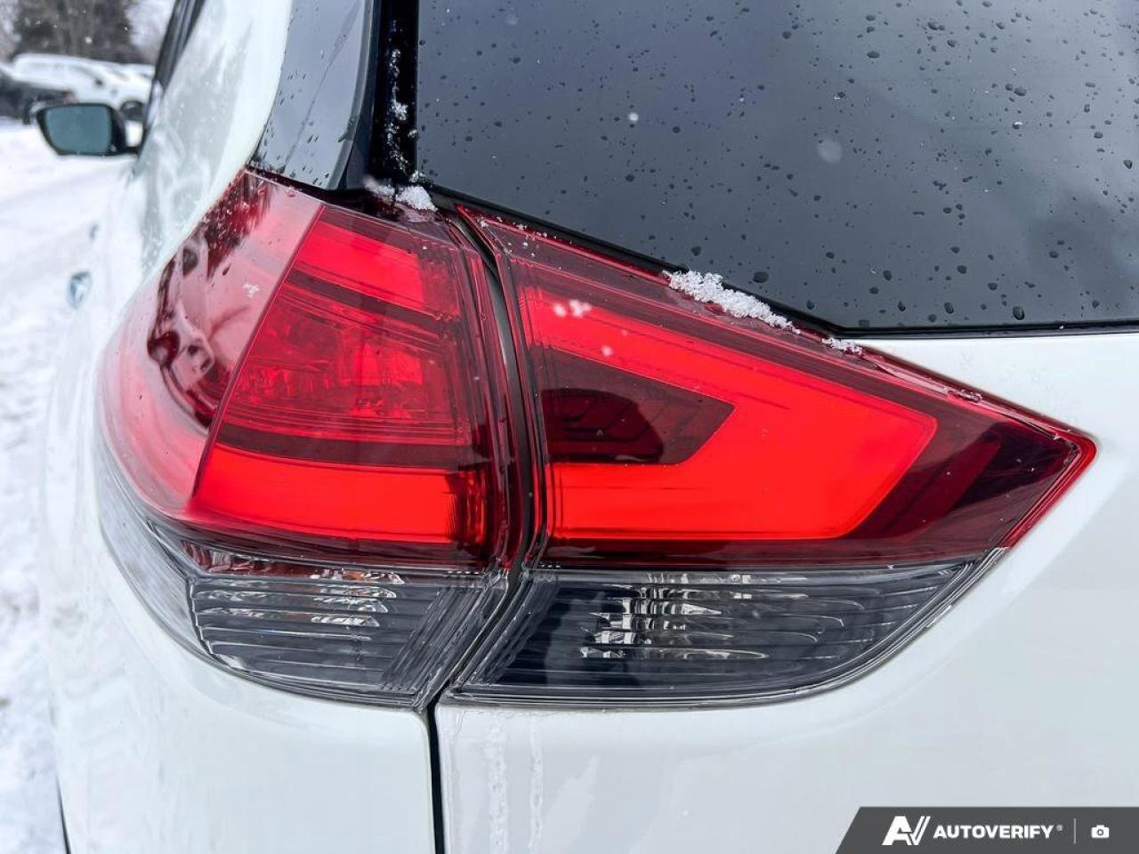 2017 Nissan Rogue SV   AWD   BACK-UP CAMERA   SUNROOF AWD   BACK-UP Photo