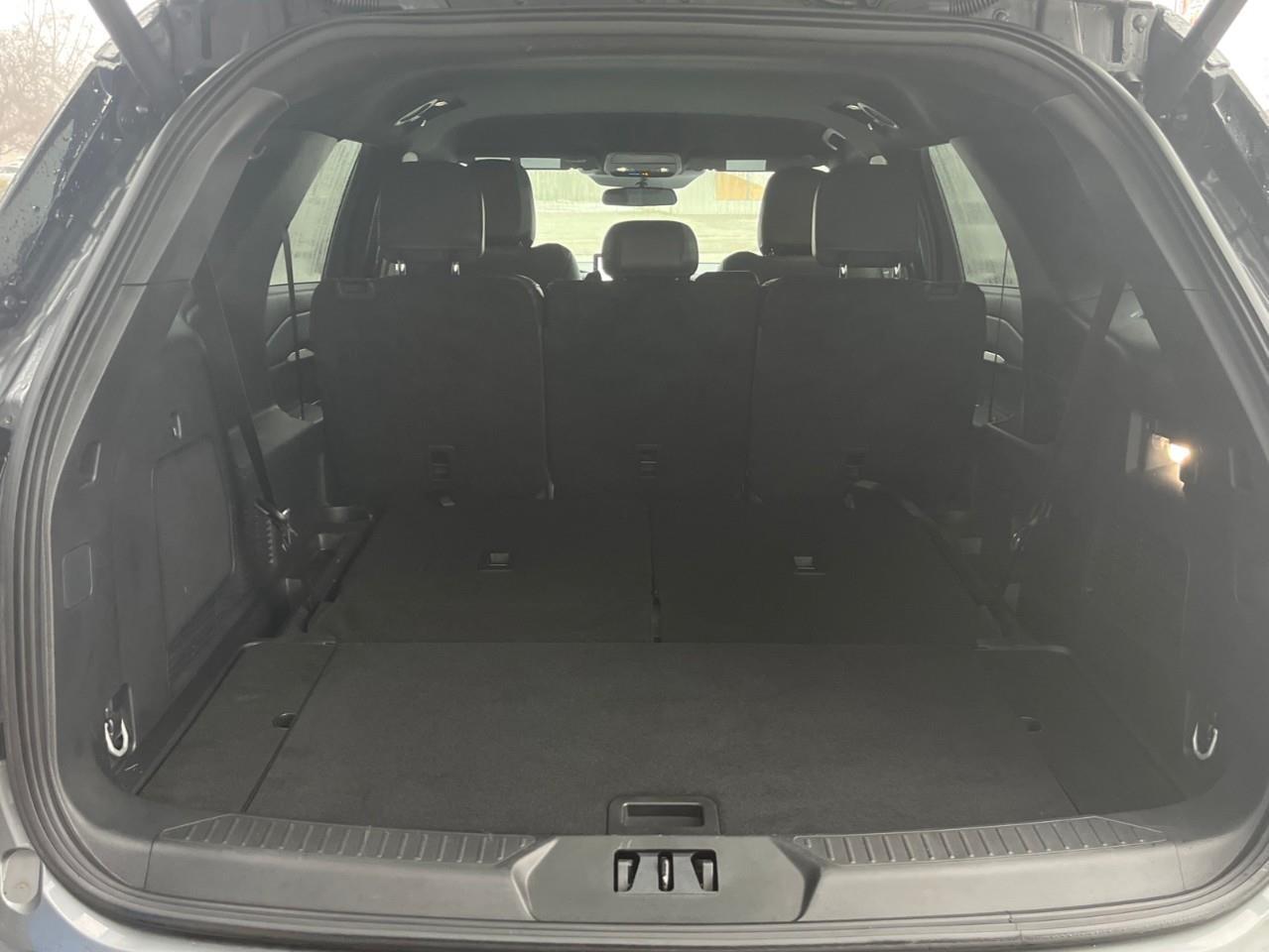 2025 Ford Explorer ST-LINE PERFECT CONDITION Photo