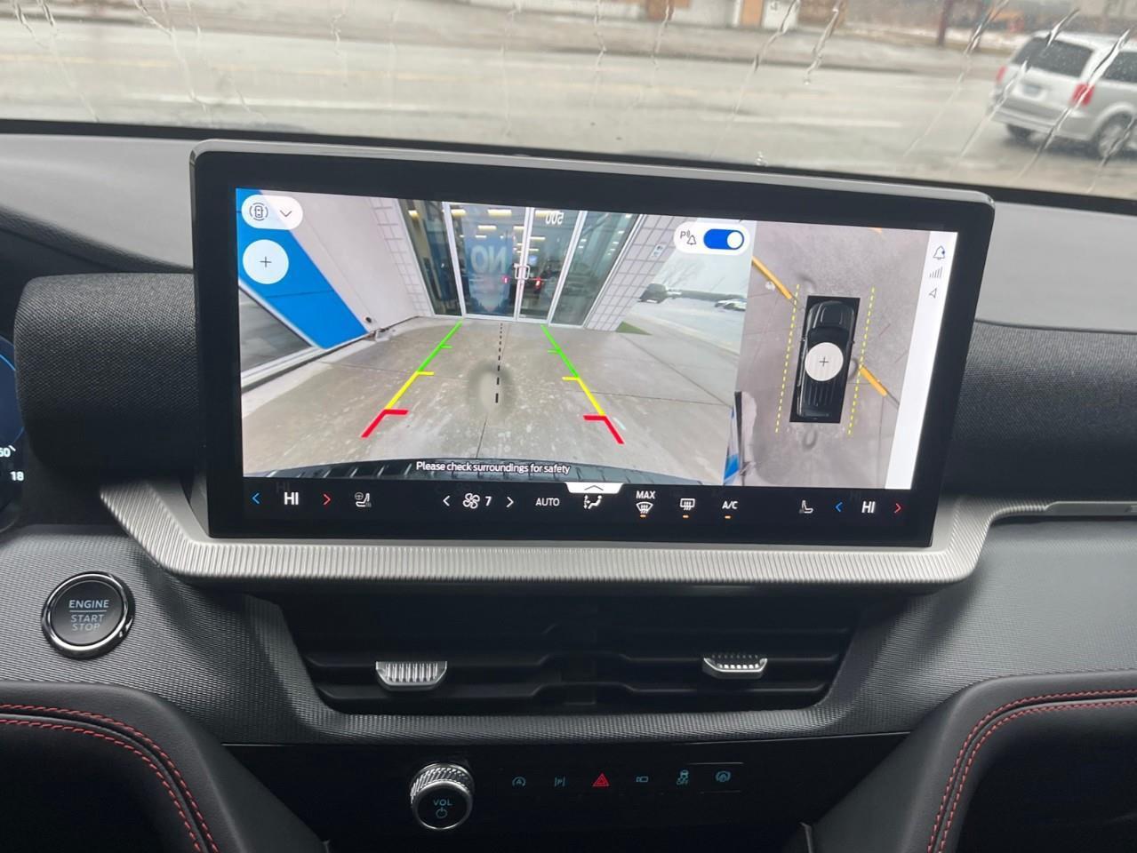 2025 Ford Explorer ST-LINE PERFECT CONDITION Photo