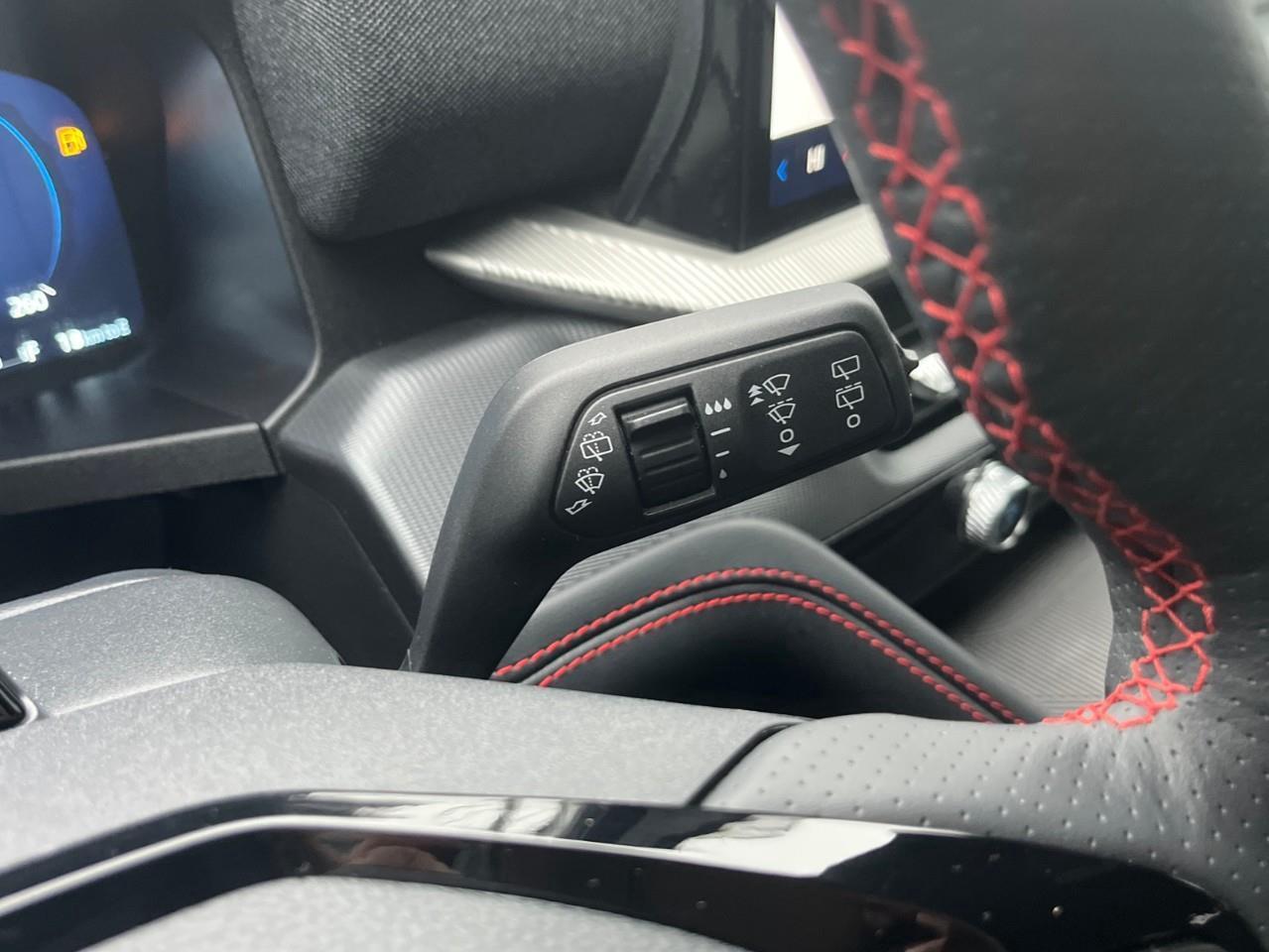 2025 Ford Explorer ST-LINE PERFECT CONDITION Photo