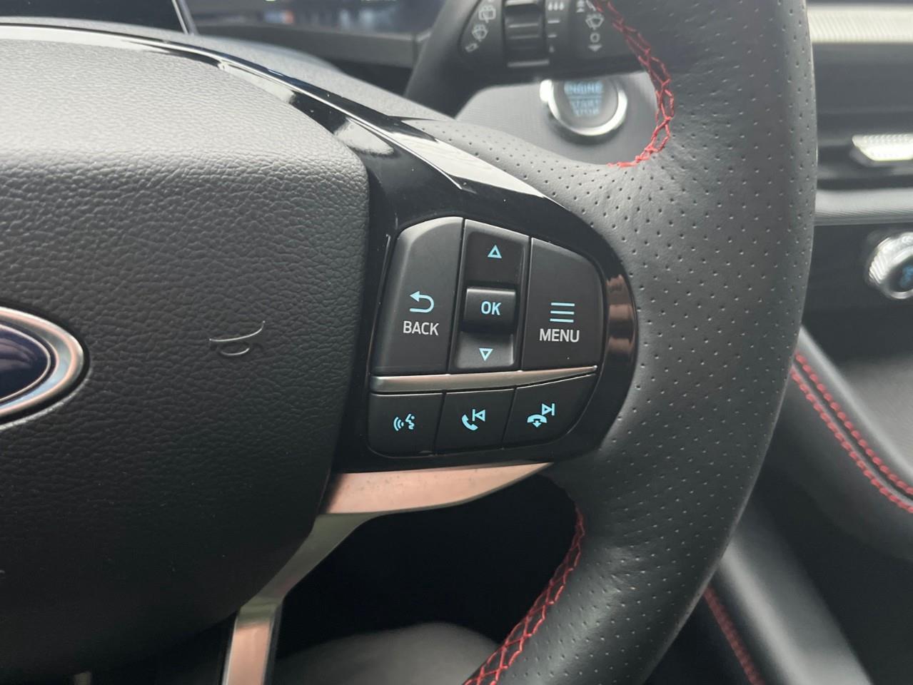 2025 Ford Explorer ST-LINE PERFECT CONDITION Photo