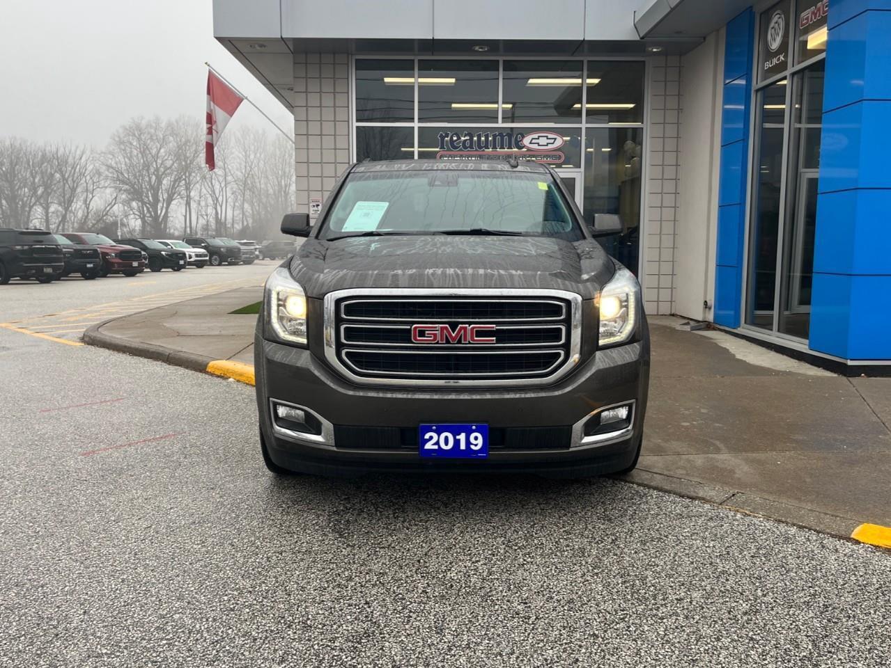 2019 GMC Yukon SLT IMPECCABLE LOCAL TRADE Photo