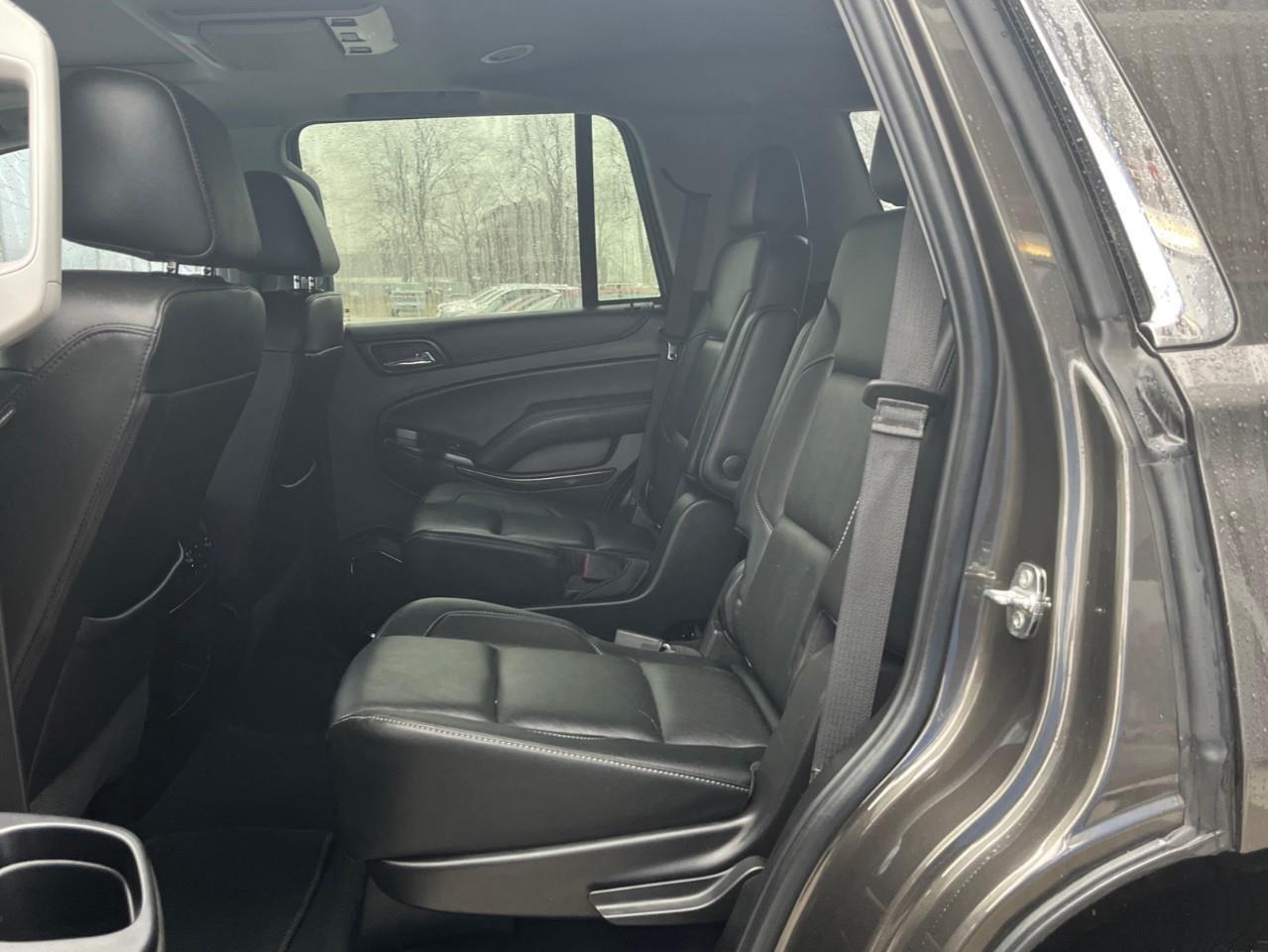 2019 GMC Yukon SLT IMPECCABLE LOCAL TRADE Photo