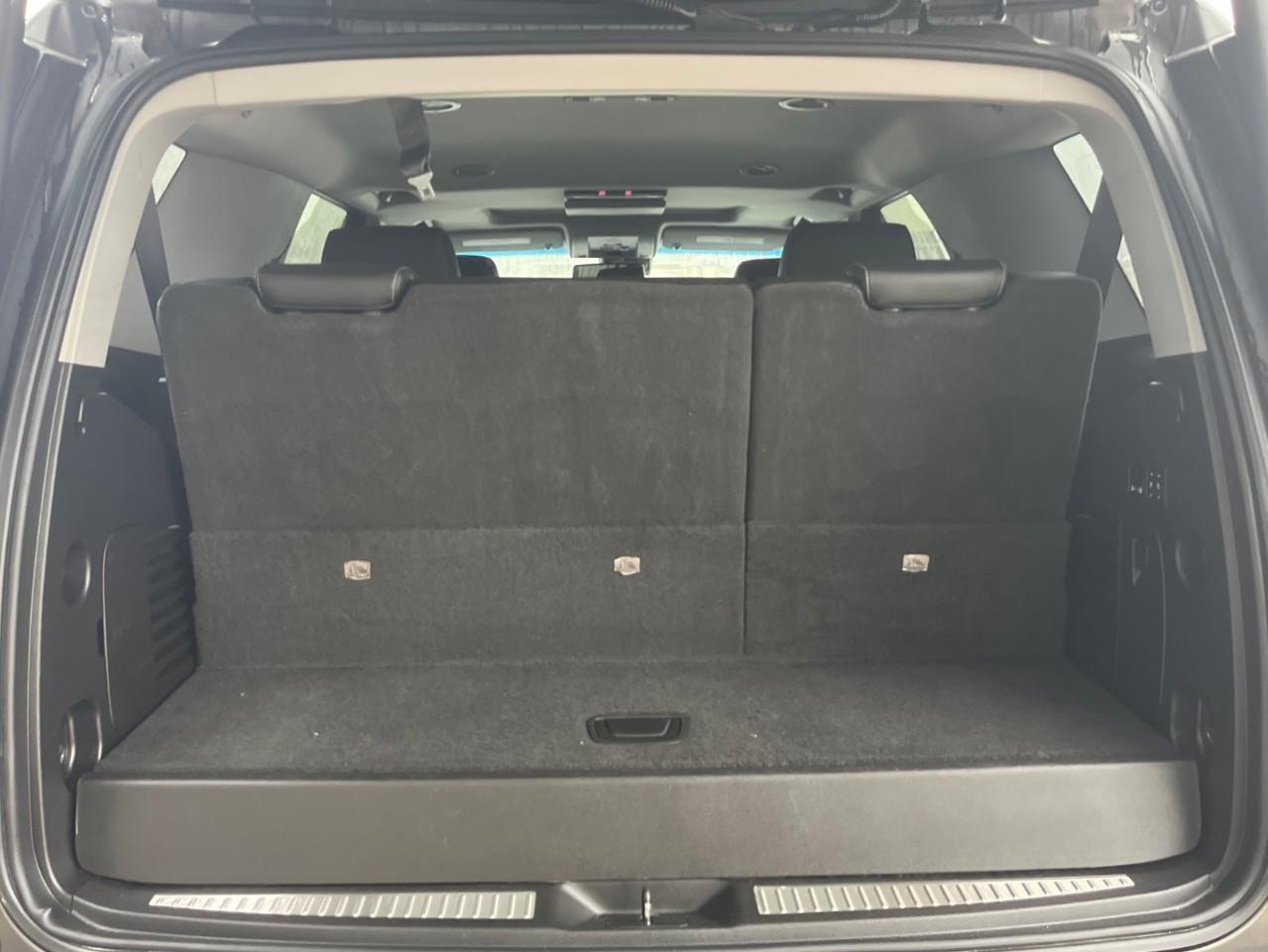 2019 GMC Yukon SLT IMPECCABLE LOCAL TRADE Photo