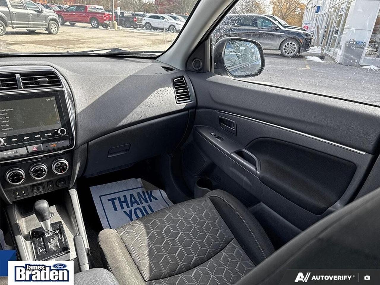 2021 Mitsubishi RVR ES   4WD   HEATED SEATS Photo