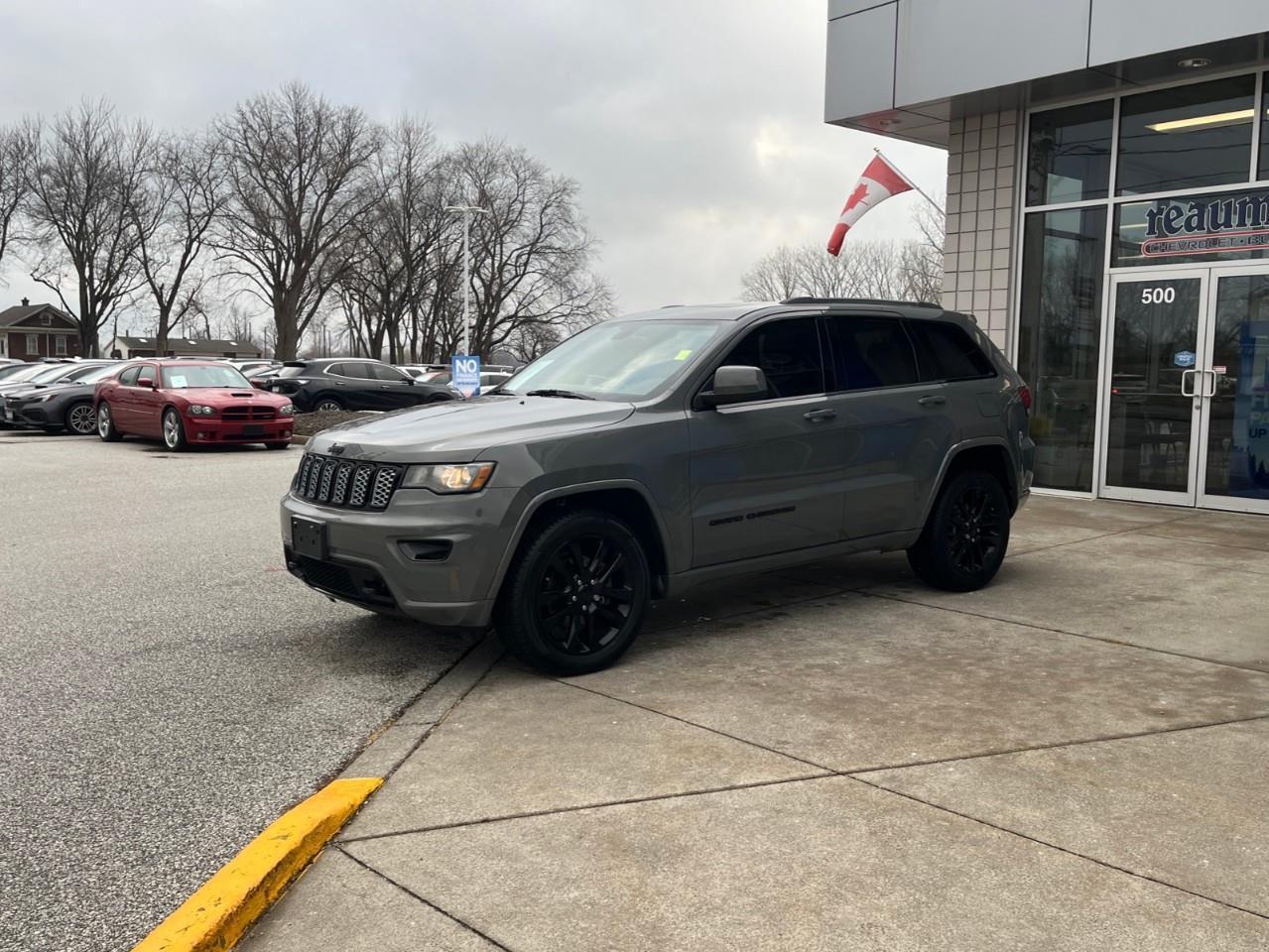 2019 Jeep Grand Cherokee ALTITUDE CLEAN LOCAL TRADE Photo0