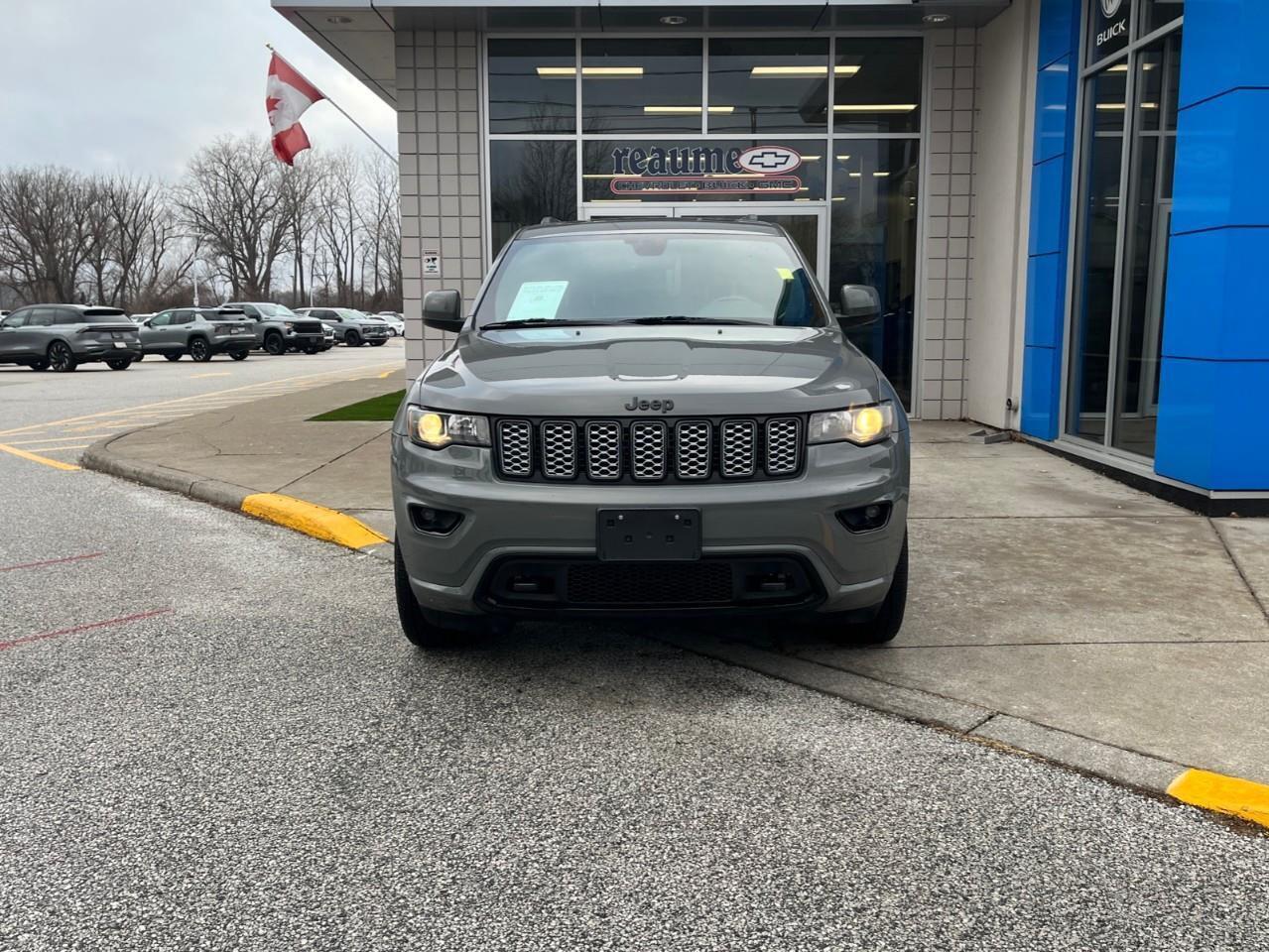 2019 Jeep Grand Cherokee ALTITUDE CLEAN LOCAL TRADE Photo