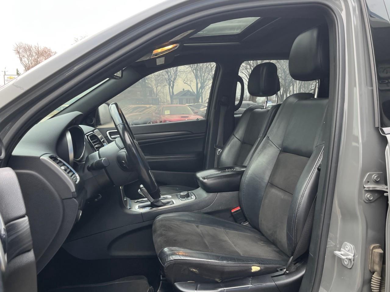 2019 Jeep Grand Cherokee ALTITUDE CLEAN LOCAL TRADE Photo