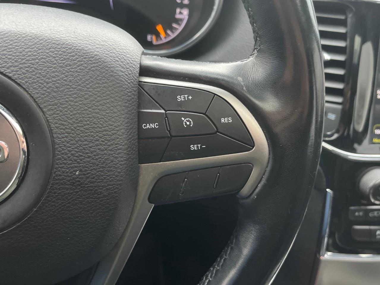 2019 Jeep Grand Cherokee ALTITUDE CLEAN LOCAL TRADE Photo