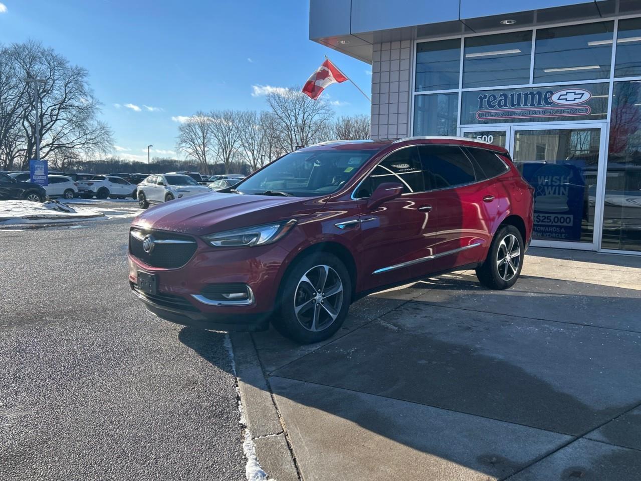 2021 Buick Enclave ESSENCE EXTRA CLEAN TRADE Photo0