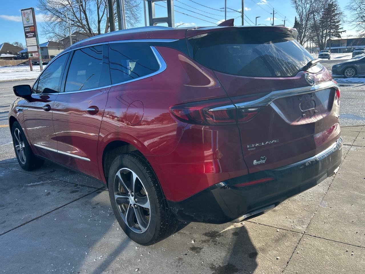 2021 Buick Enclave ESSENCE EXTRA CLEAN TRADE Photo