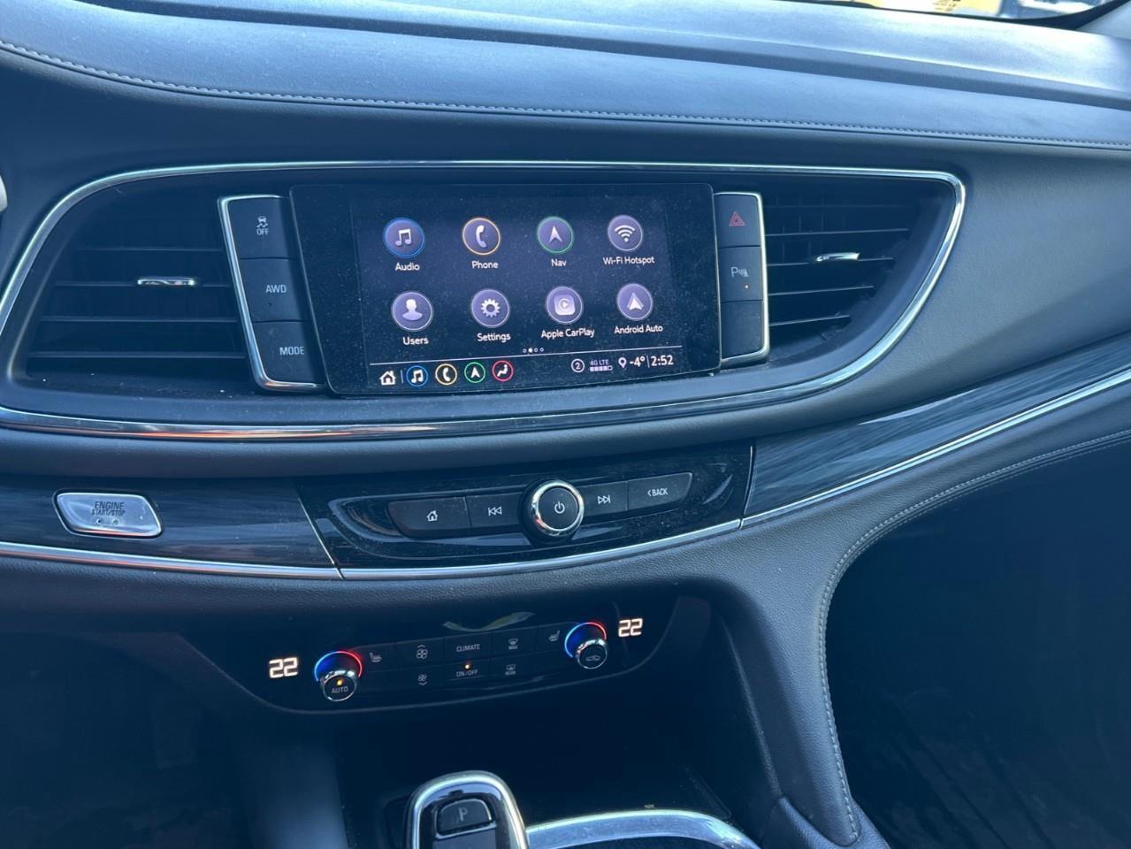 2021 Buick Enclave ESSENCE EXTRA CLEAN TRADE Photo