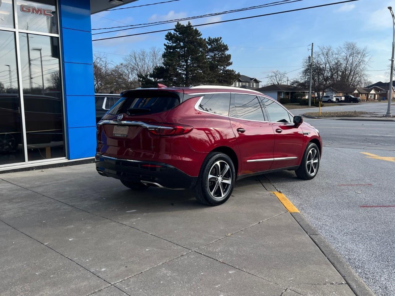 2021 Buick Enclave ESSENCE EXTRA CLEAN TRADE Photo