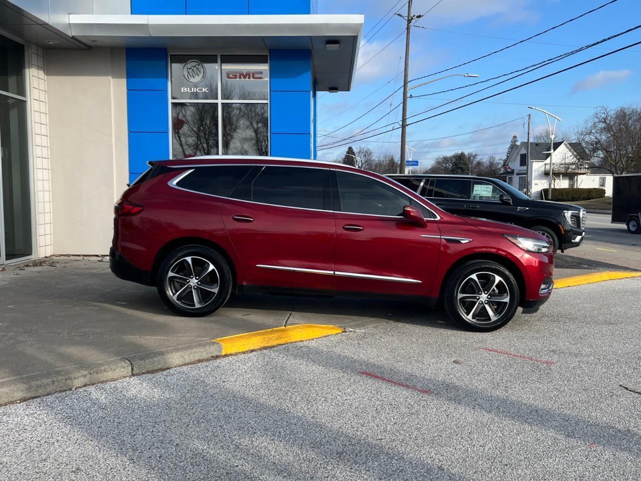 2021 Buick Enclave ESSENCE EXTRA CLEAN TRADE Photo