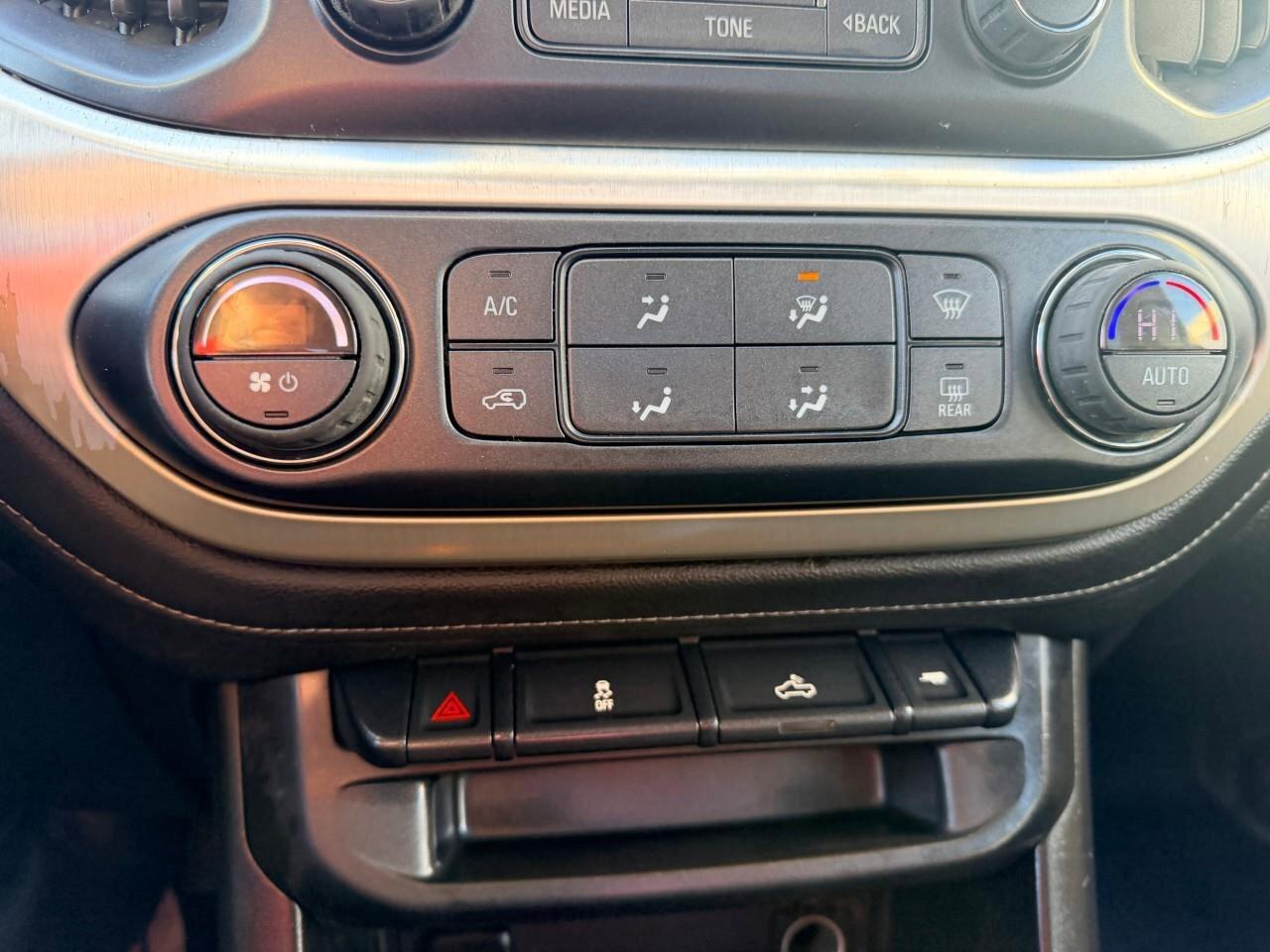 2016 GMC Canyon 2WD SLESLE, 3.6L V6, RWD, CLOTH, ALOYS, CERTIFIED! Photo