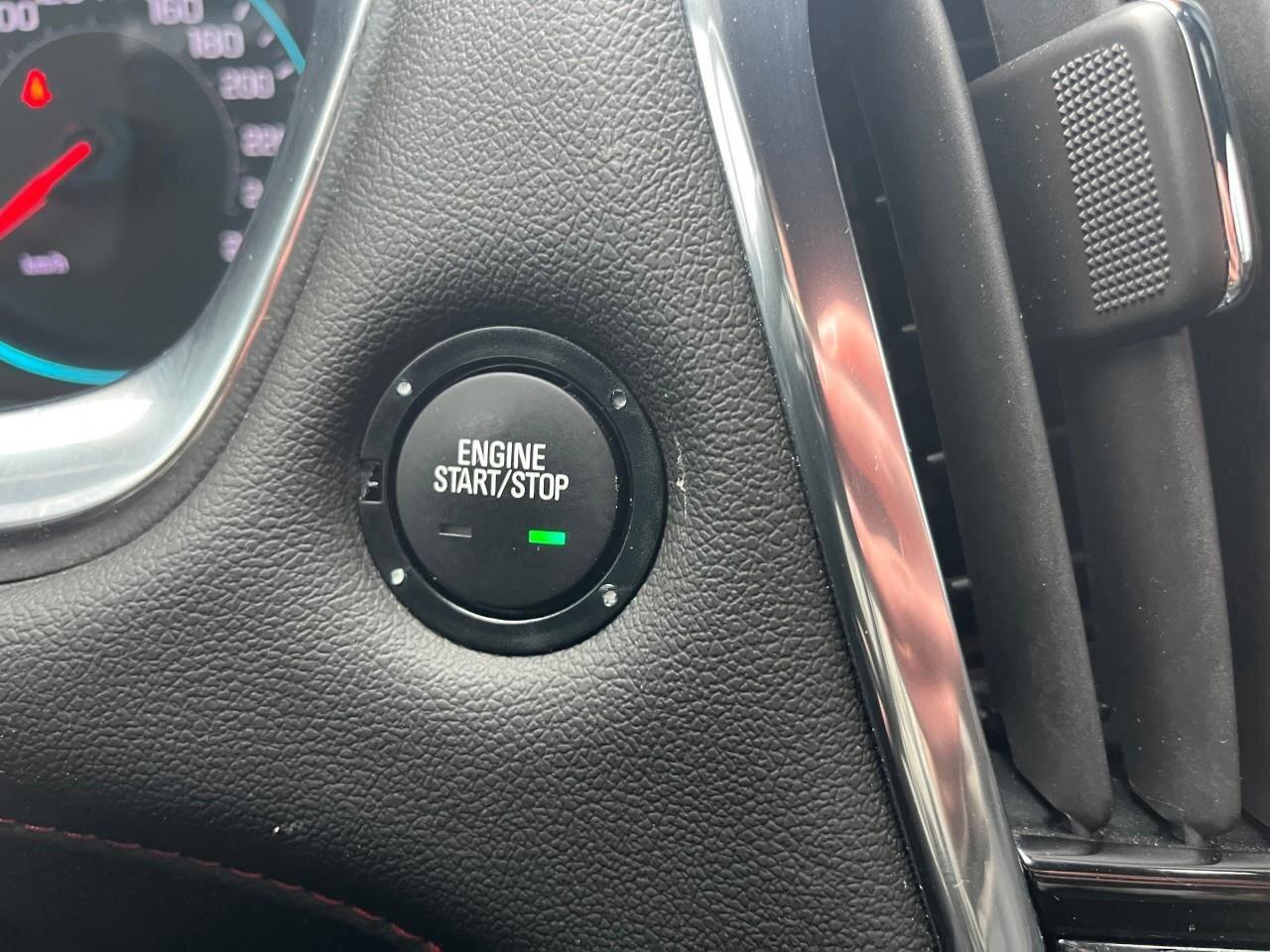 2023 Chevrolet Traverse RSRS, 3.6L V6, AWD, 7-PASSANGER, ALLOYS, BOSE, LOW Photo