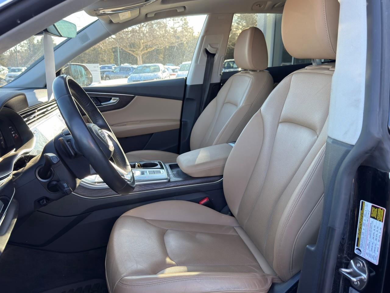 2019 Audi Q8 ProgressivACCIDENT-FREE, DRIVERS ASSIST PACK, B&O Photo