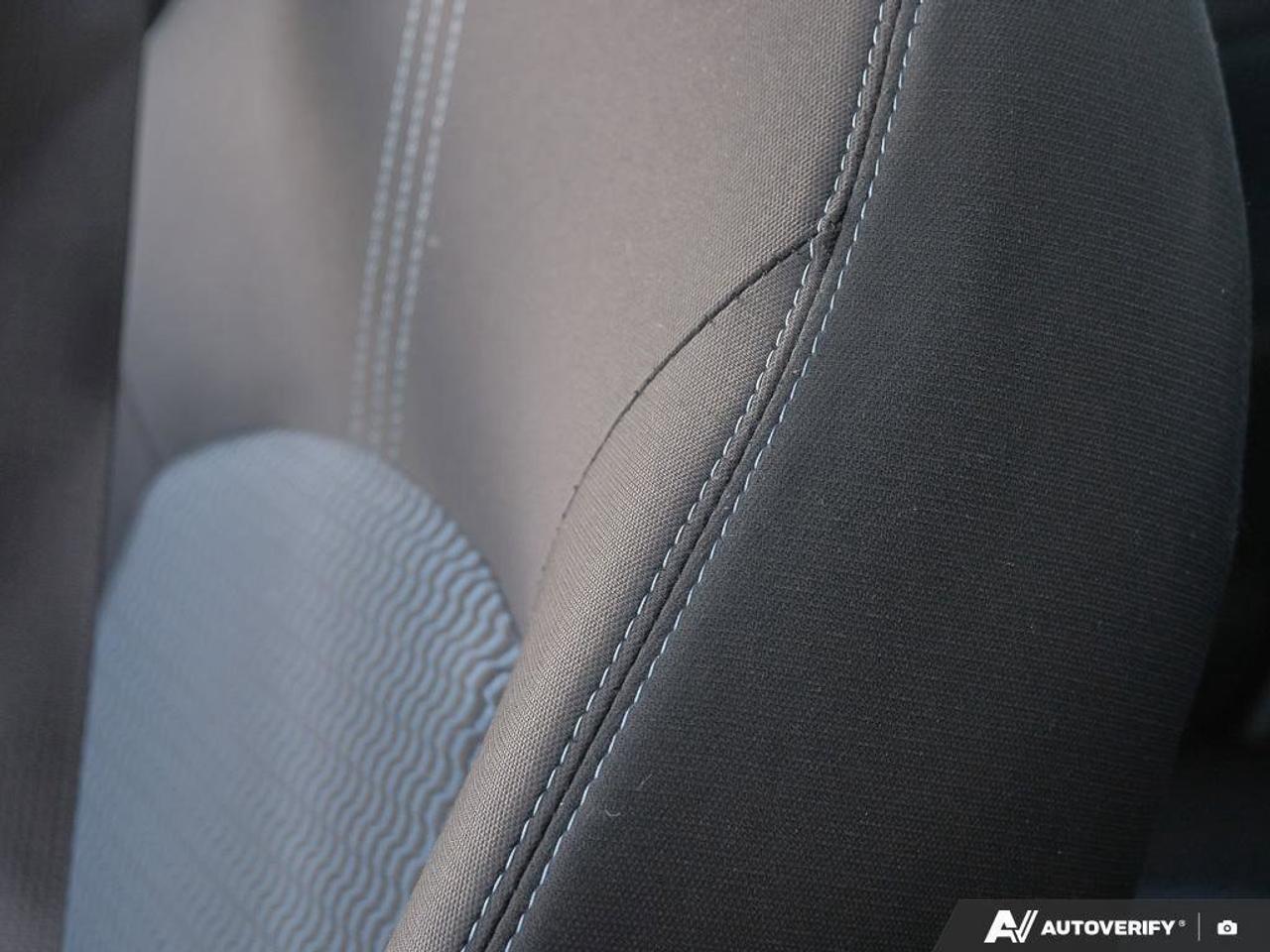 2017 Nissan Versa Note SHATCHBACK, S, 1.6L 16 4-CYLINDER, AUTOMATIC, CLOT Photo